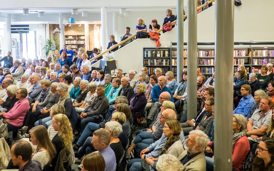 Norsk Litteraturfestival, Samfunn og debatt. Foto: Caroline Strømhylden
